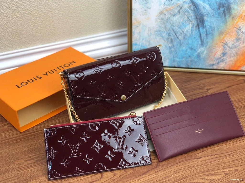 Frstbag ru POCHETTE VUITTON LOUIS FÉLICIE 0730
